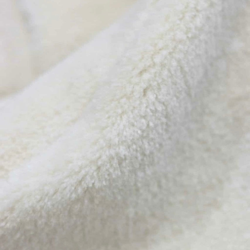 【A LOVE MOVEMENT】Polar Bear Zip Hoodie with Smile Patch